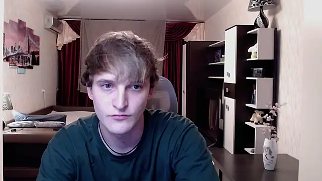 Snapshot of Playersuperstar chatting on 09.08.25 Playersuperstar online show from 09.08.25