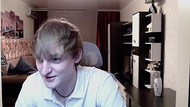 Snapshot of Playersuperstar chatting on 09.12.25 Playersuperstar online show from 09.12.25