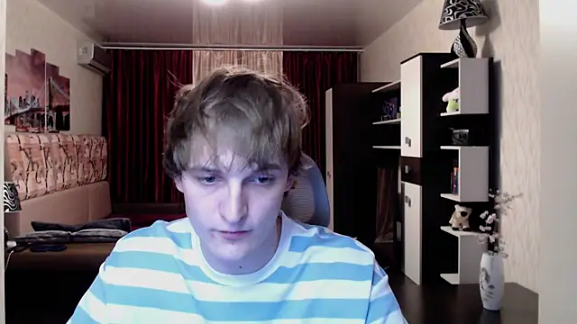 Snapshot of Playersuperstar chatting on 10.07.25 Playersuperstar online show from 10.07.25