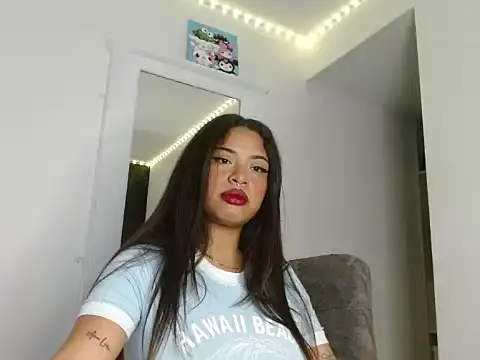 reina reina online show from 09.23.25