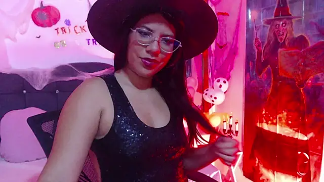 SamantaSweett  online show from 10.23.25