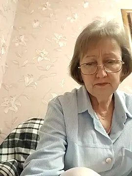 AlikaSwan5821 online show from 02.13.26