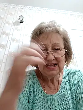 AlikaSwan5821 online show from 02.21.26