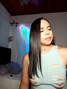 linda698049 online show from 09.18.25