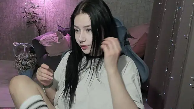 AlinaGreeeen online show from 10.08.25