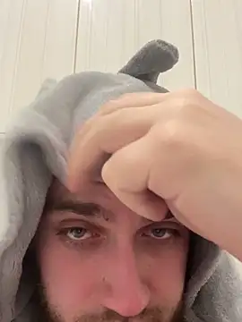 LuckyGirlfriends online show from 02.05.26