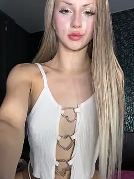 FavoriteKira online show from 05.23.26