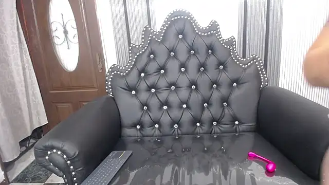 naughty milf esmeralda online show from 01.16.26