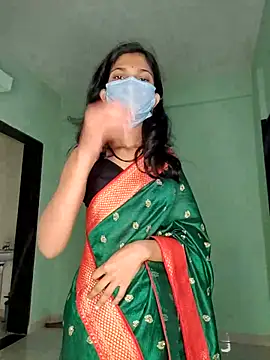 Shivani2002 online show from 02.10.26