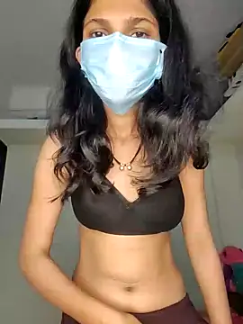 Shivani2002 online show from 02.14.26