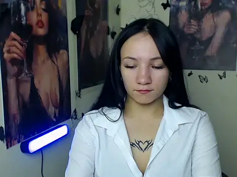 Em7MaA online show from 10.29.25