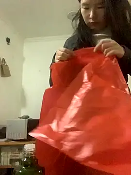 SSlady521 online show from 11.28.25