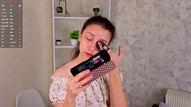 GiseleLamos online show from 09.11.25