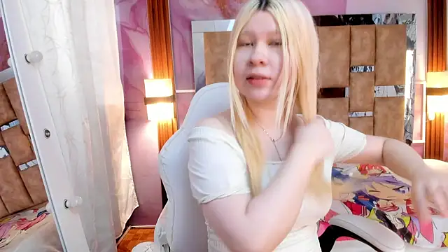 Melody Lolii online show from 11.12.25