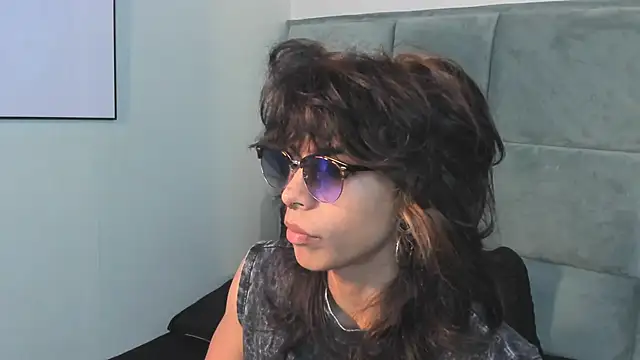 Snapshot of Dereck_Manson chatting on 10.24.25 Dereck Manson online show from 10.24.25