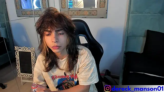 Snapshot of Dereck_Manson chatting on 11.07.25 Dereck Manson online show from 11.07.25