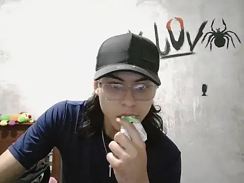 dirty model online show from 04.10.26