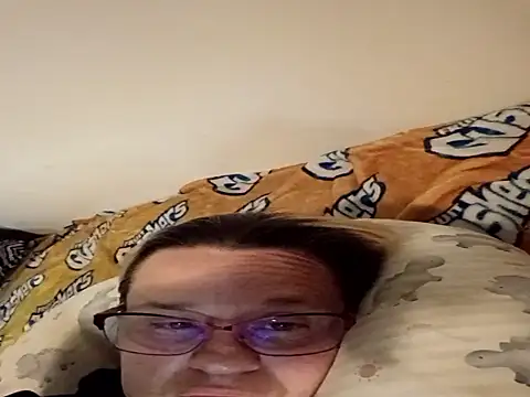 Snapshot of PremiumKitty chatting on 10.02.25 PremiumKitty online show from 10.02.25