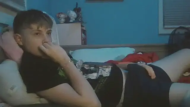 Liam axel35 online show from 11.17.25