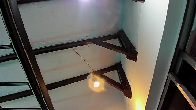 ItaloMoore online show from 12.16.25