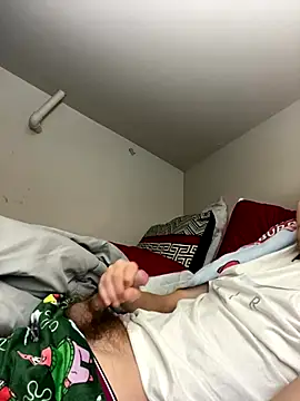 Snapshot of DominicBigDick chatting on 10.20.25 DominicBigDick online show from 10.20.25