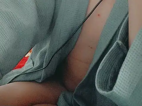 YEUTHUONGNHAU online show from 12.19.25