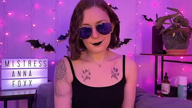 mistressannafoxx online show from 11.13.25