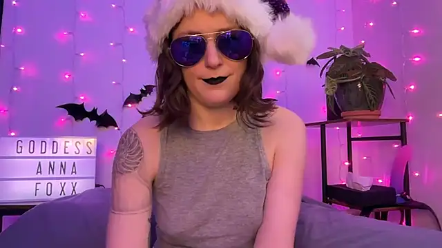 mistressannafoxx online show from 12.22.25