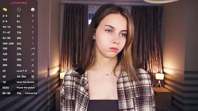 NylaNadler online show from 10.02.25