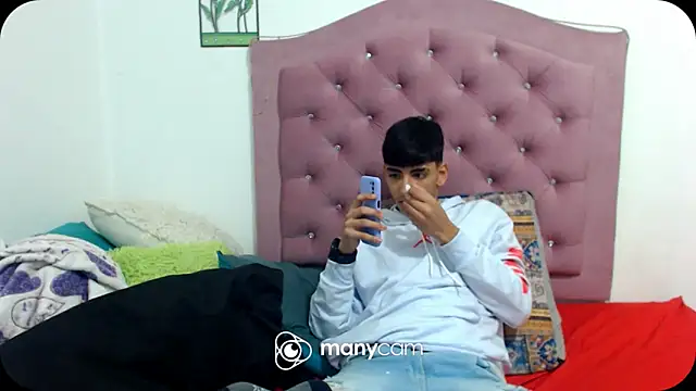SkyAndSeth online show from 09.26.25