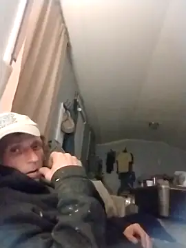 Snapshot of CatchyPart93 chatting on 11.15.25 CatchyPart93 online show from 11.15.25