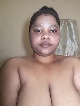 PRINCESSEMELXX93 online show from 10.28.25