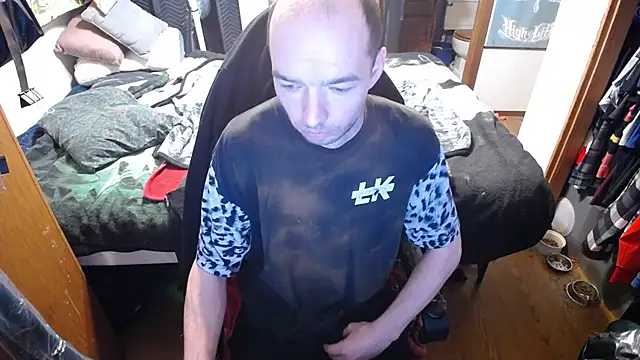 womenhateme69 online show from 04.13.26