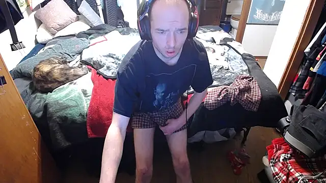 womenhateme69 online show from 04.15.26