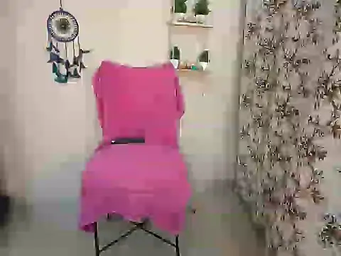 Snapshot of SchoolGirl_Sona chatting on 09.14.25 SchoolGirl Sona online show from 09.14.25