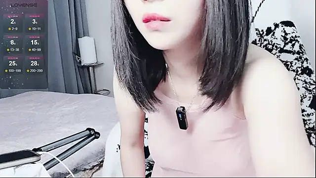 Amy-i online show from 11.03.25