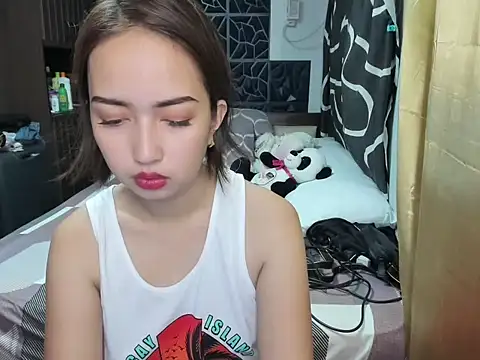 Soft Angel8 online show from 10.21.25