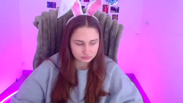 Snapshot of Stefanie_Sweet chatting on 02.13.26 Stefanie Sweet online show from 02.13.26