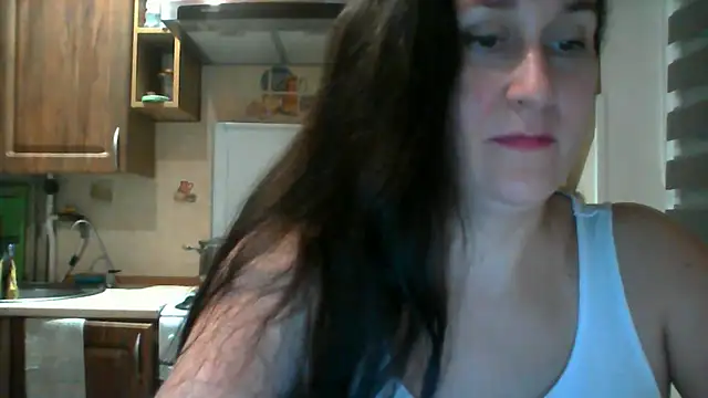 Amandda  online show from 09.18.25