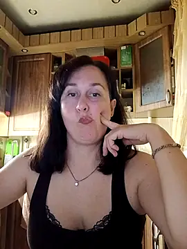 Amandda  online show from 07.28.26