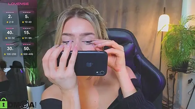 Snapshot of Relax_Time_ chatting on 11.07.25 Relax Time online show from 11.07.25