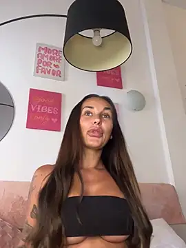 Rosieredxox online show from 05.31.26