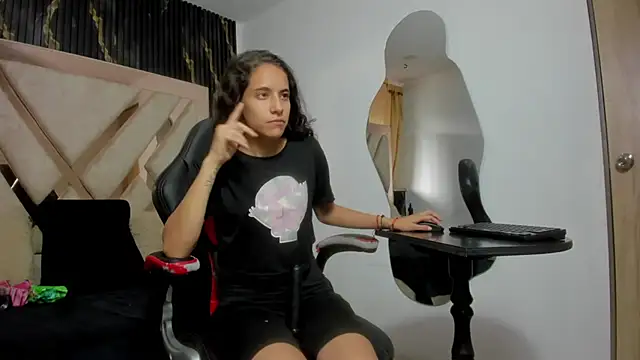 MiaCours online show from 10.11.25