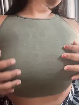 Maggi-is-back online show from 10.19.25