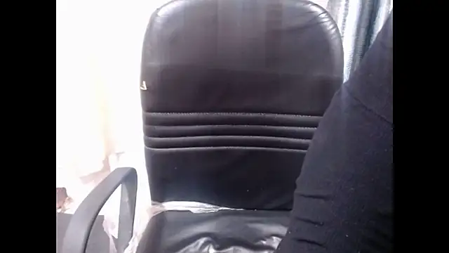 Snapshot of _kamyaa09 chatting on 05.01.26 kamyaa09 online show from 05.01.26