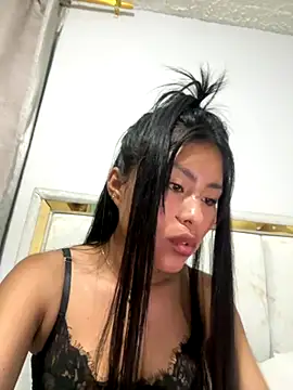 Snapshot of vanesa51 chatting on 09.26.25 vanesa51 online show from 09.26.25