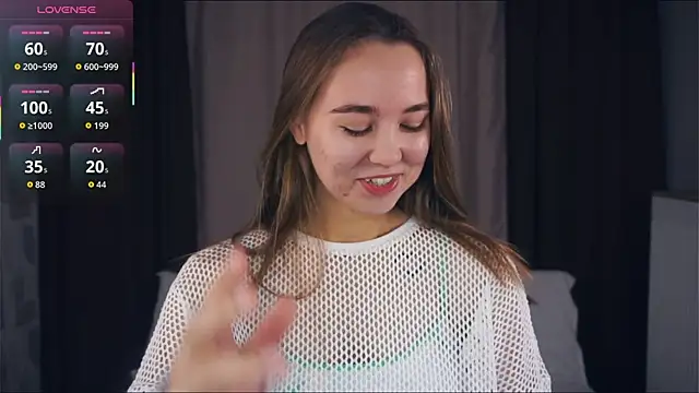 Snapshot of KayleenCurtis chatting on 10.17.25 KayleenCurtis online show from 10.17.25