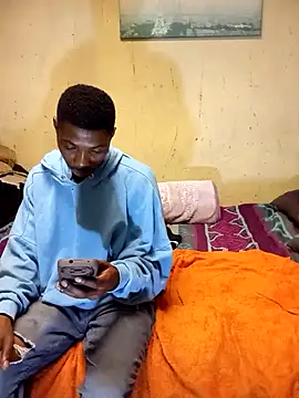 KruellaR1de3 online show from 02.18.26