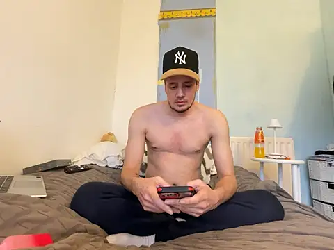 shyandchilling online show from 02.02.26