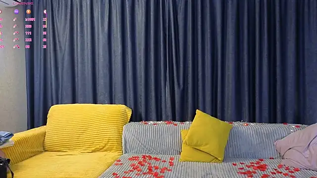 LouisaChaobal online show from 11.18.25